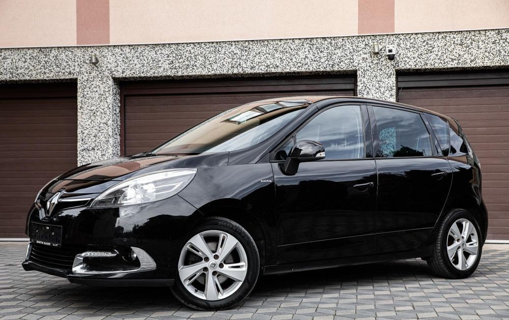 Renault Scenic Highline | 1.5 dCi 110 CP | 2015 | Euro 5 | Navigație 3D | Keyless Entry/Go | Senzori Față-Spate | Impecabil