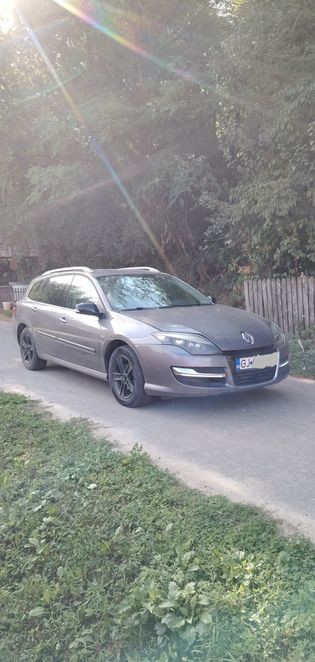 Renault Laguna 3 2014 | 4.700 € Negociabil | Motor 2.0 | 240.600 km | Sistem Audio Bose | Keyless Entry / Go | Fiscal pe loc